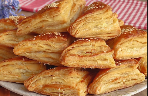 Maden Suyu İle Çıtır  Milföy Böreği